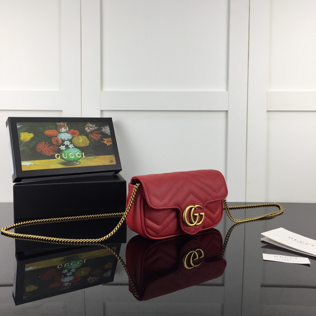 Gucci Satchel Bags